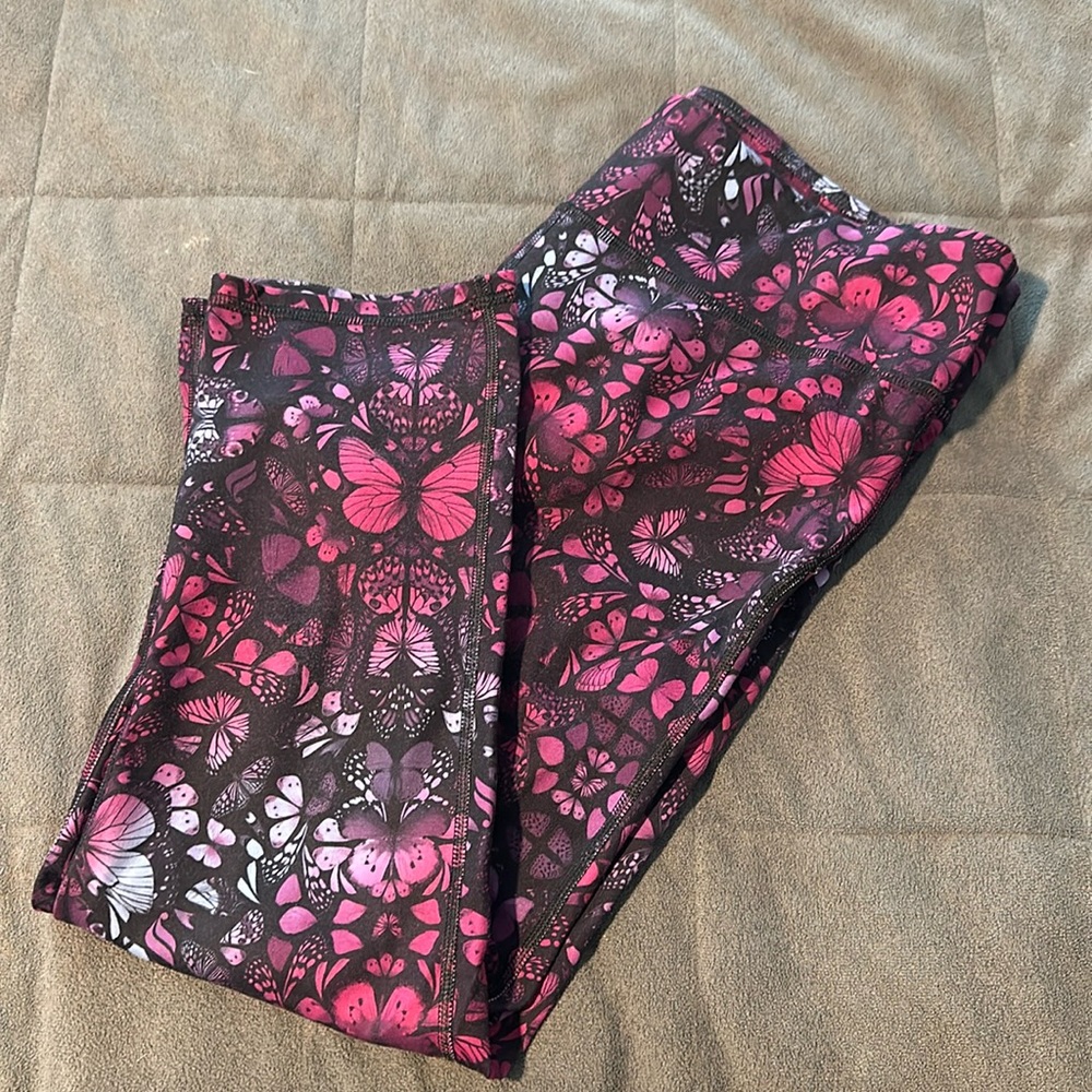 Women’s Fabletics Butterfly Print Leggings